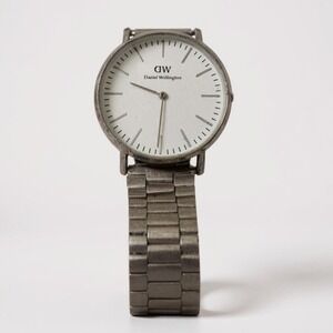 Daniel Wellington Watch Mens‎ Silver Tone Minimalist Classic Design